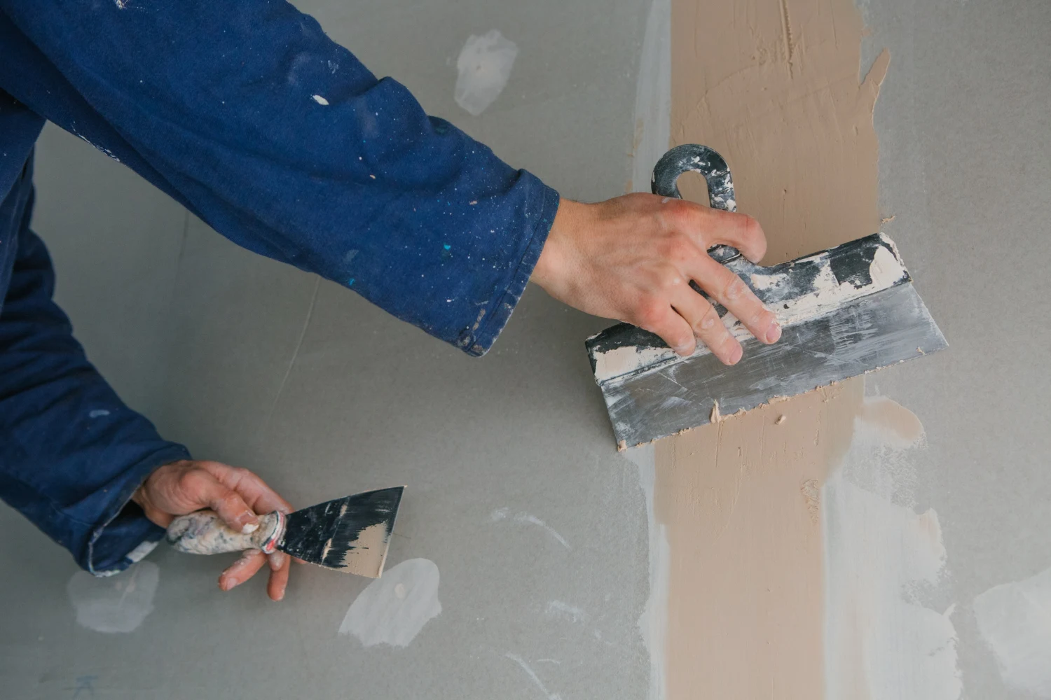 Black Ink Painting interior painting project in Waterloo Exterior painting service by Black Ink Painting Cabinet painting and refinishing in Kitchener-Waterloo